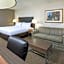 Holiday Inn Manchester Airport By IHG