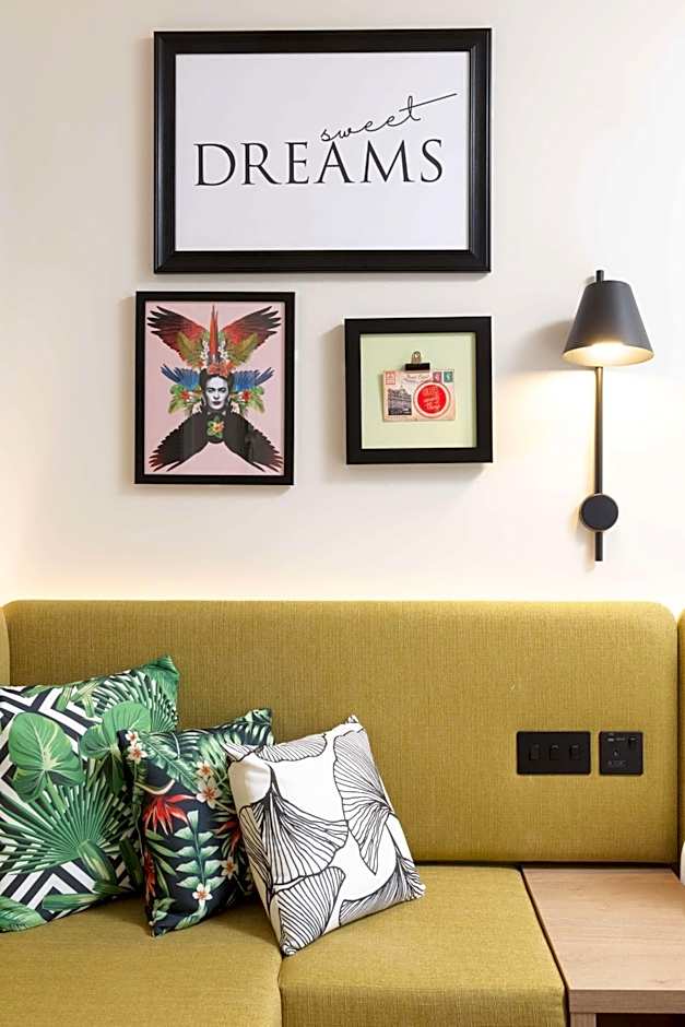 Hampton by Hilton London Old Street