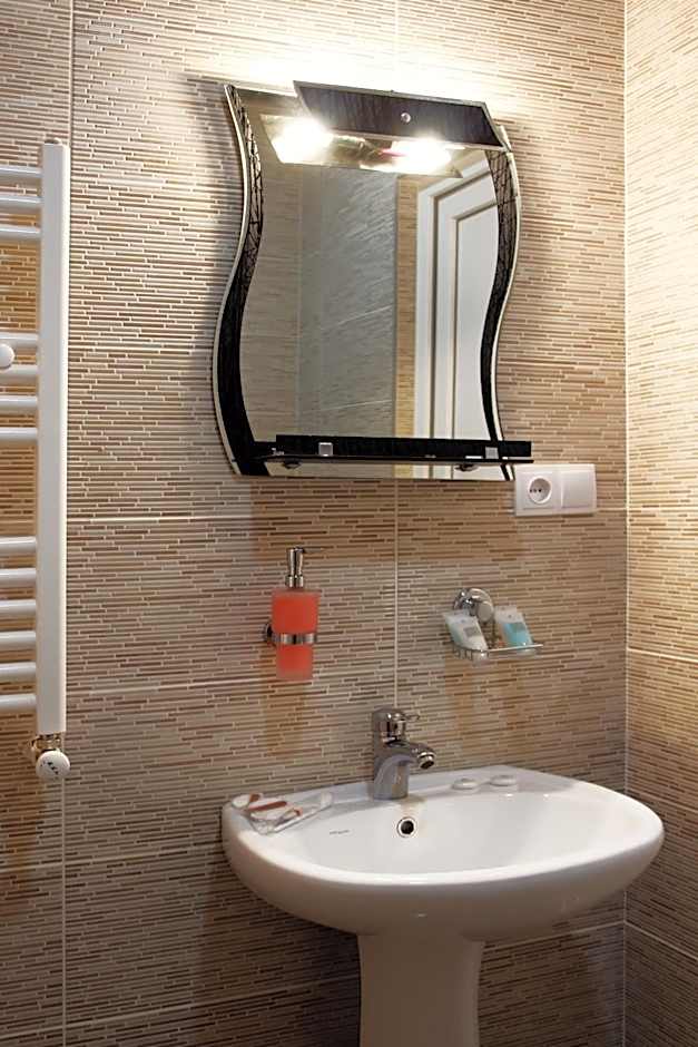 OISHE Boutique Hotel