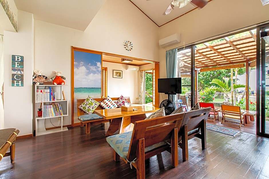 Beach House Yomitan