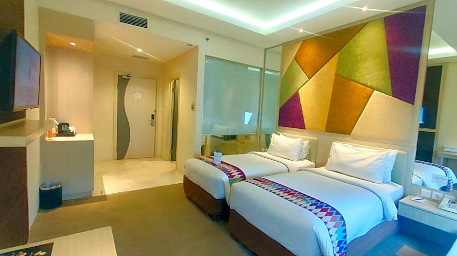 WThree Premier Hotel