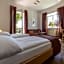 Dom Hotel