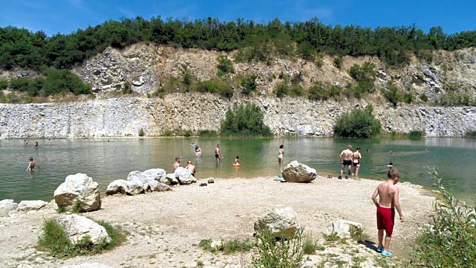 Chatky Daniel-Mikulov, a private campsite just for you