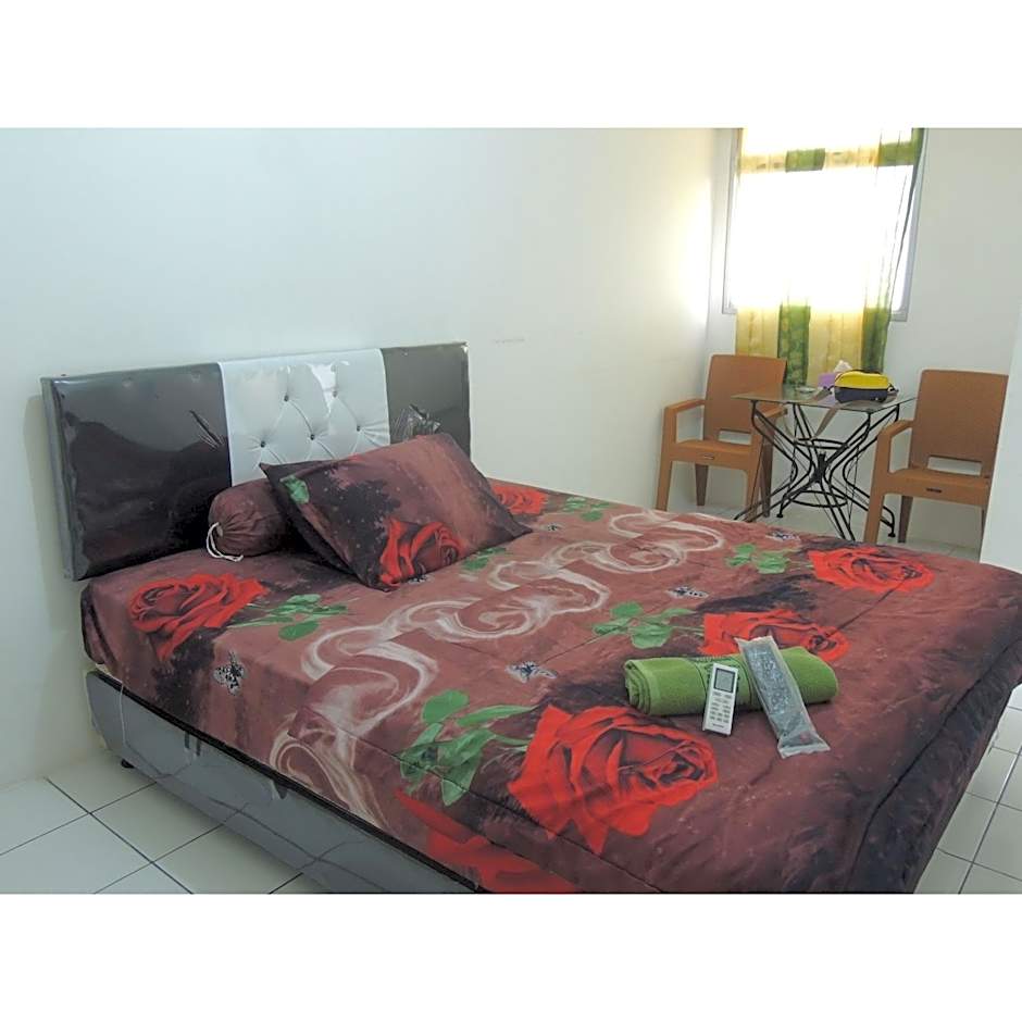 Reva Room on Gunung Putri Square Apartment