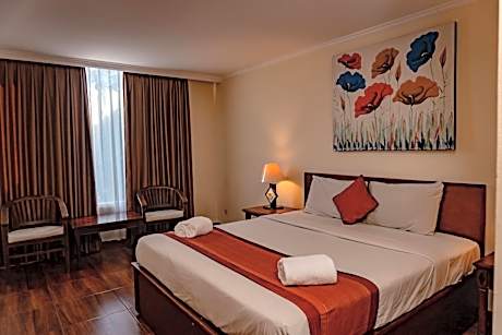 Double or Twin Room with City View