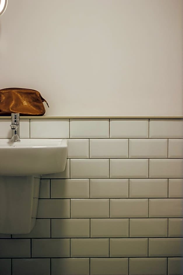 The 1852 Hotel - Self Check-in