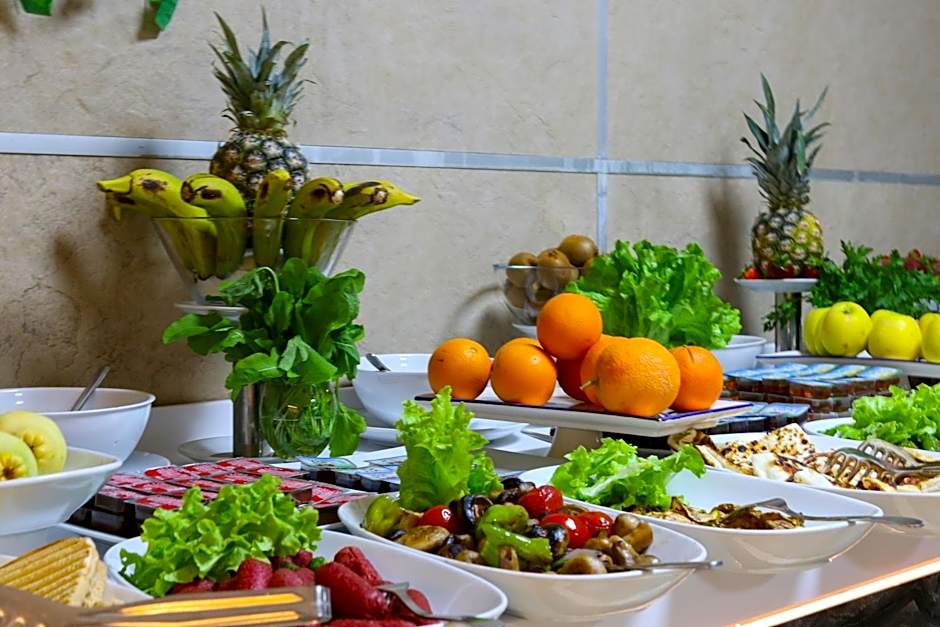 Grand Zara Hotel