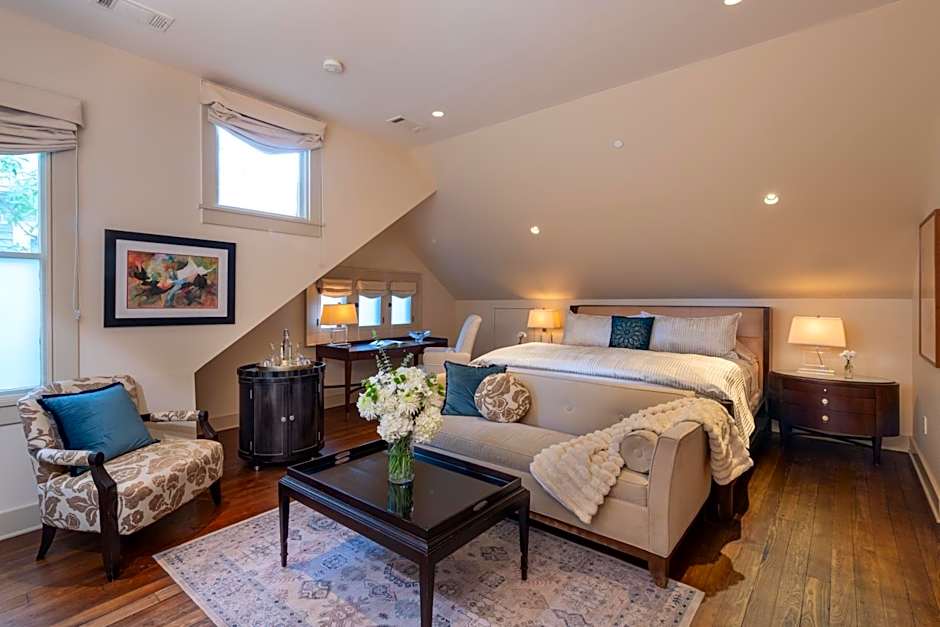 Stonehurst Place Bed & Breakfast