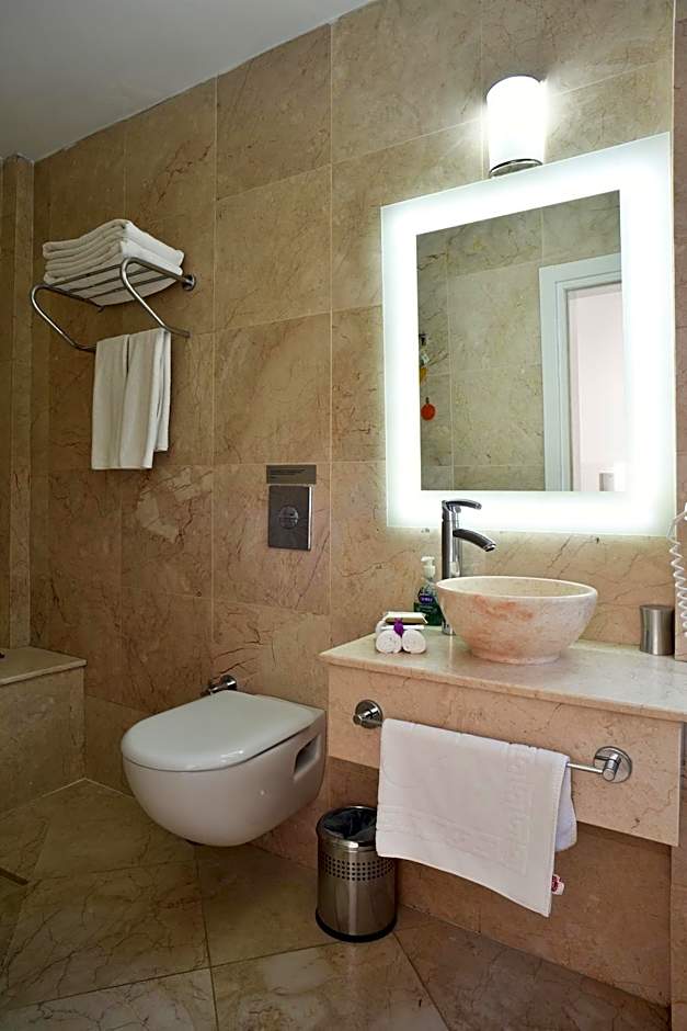 Mekvin Hotels Deniz Feneri Lighthouse