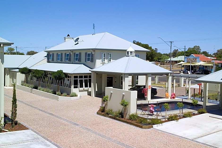 Coachmans Inn Warwick