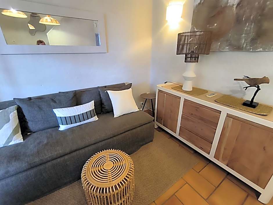 Les Garrigues de la Vallée des Baux