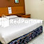 Hotel Sebelas @ Jalan Palasari Mitra RedDoorz