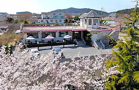 Cheongsachorong Pension Gapyeong
