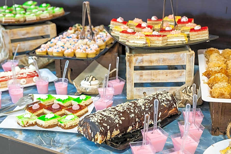 Flamingo Beach Hotel