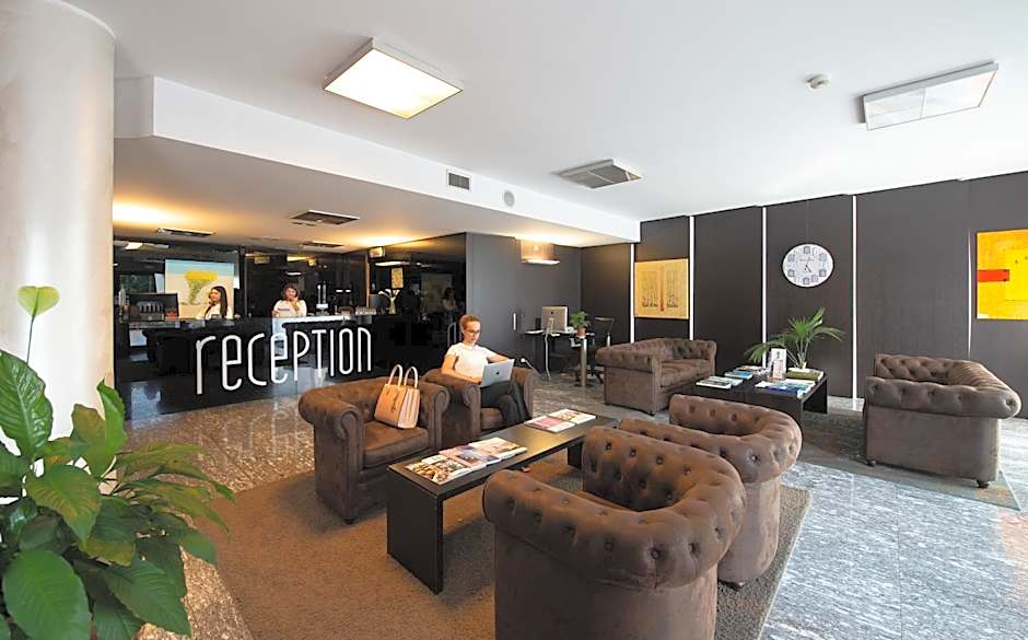 Hotel D120