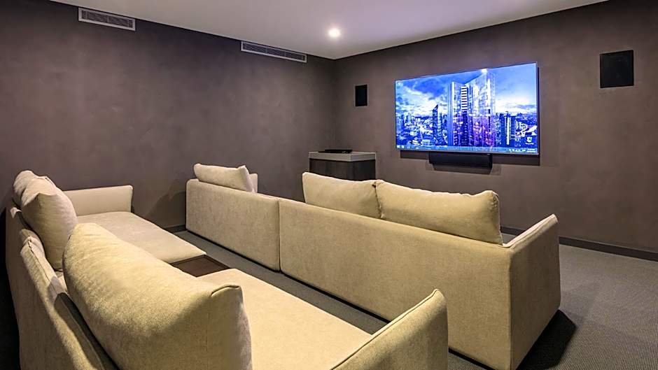 Avani Melbourne Central Residences