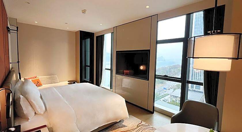 Grand Mercure Yichang Waitan