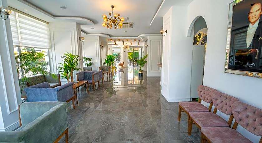 Aurasia Sea Side Hotel