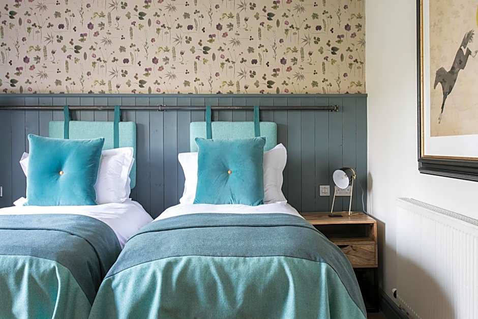 The Green Dragon Inn