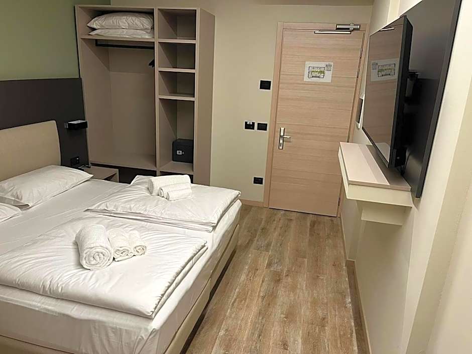 Ile Hotel