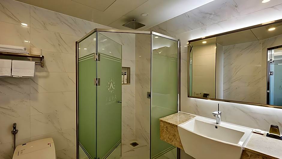 Aura Business Hotel