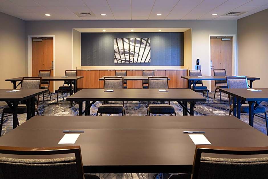 Fairfield by Marriott Inn & Suites Palmdale West