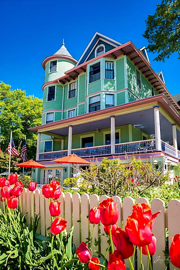 Inn on Mackinac