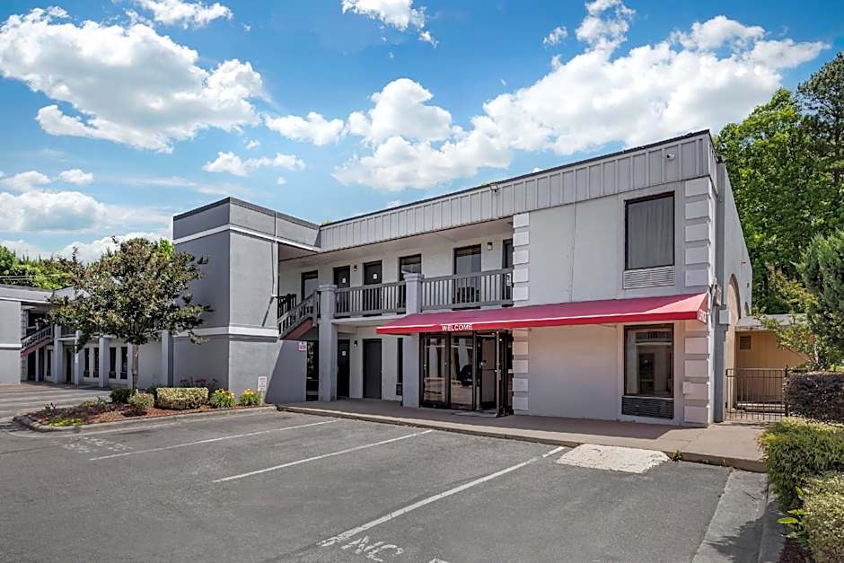 Econo Lodge Research Triangle Park