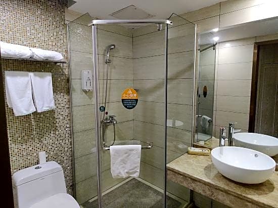 GreenTree Inn Huzhou South Street Chaoyin Bridge Business Hotel