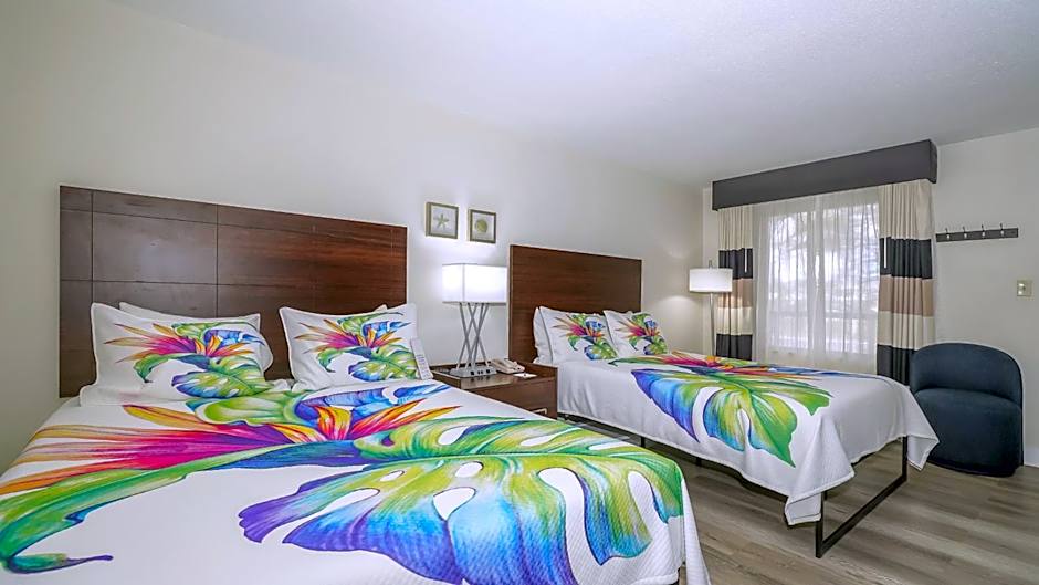 All-New, Private, Huge TV, Heated Pool, Tiki Bar