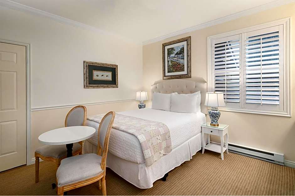 Best Western Grandma's Feather Bed