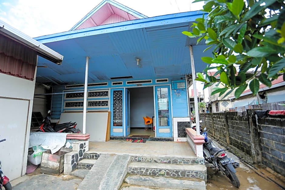 OYO 2197 Pulau Laut Guest House