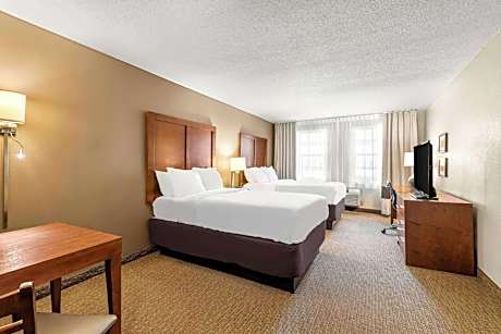 2 Double Beds Nonsmoking