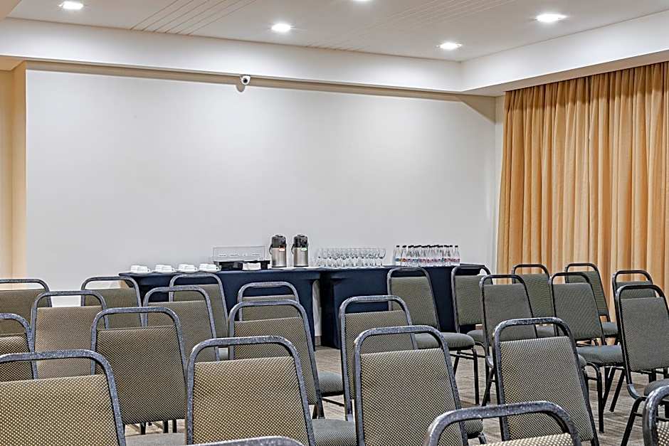Slim Curitiba Av das Torres