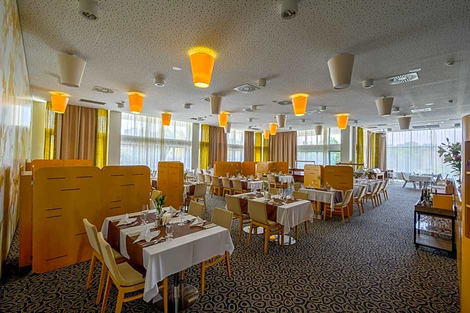 Business Hotel Astrum Laus