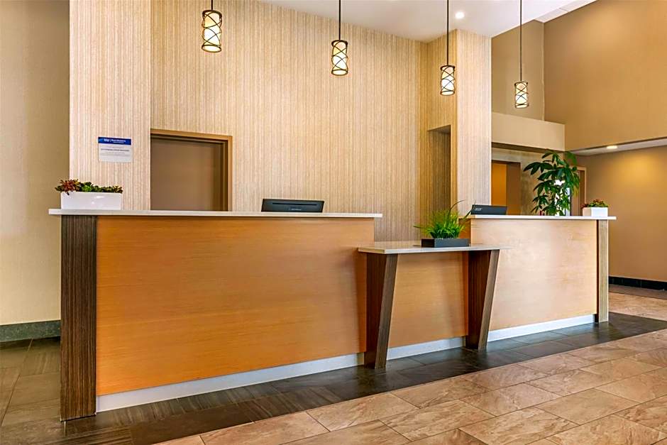 Best Western Plus Burnaby Hotel