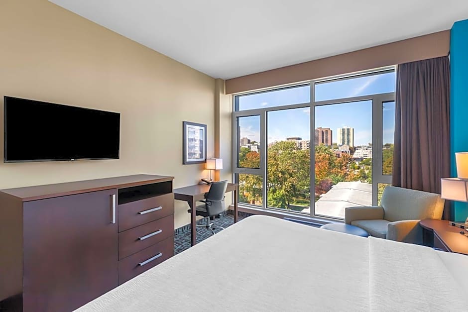 Best Western Plus Hotel Montreal