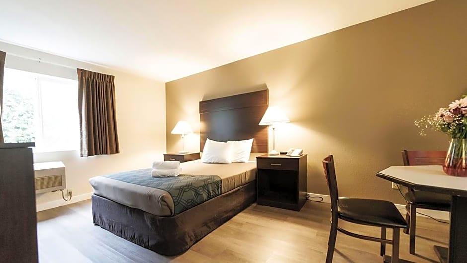 Ocean Star Inn