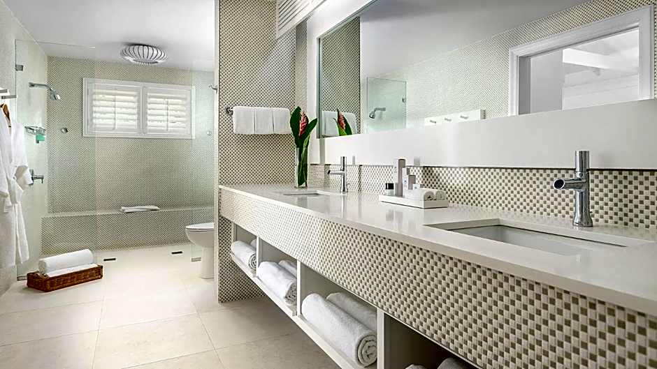 Couples Tower Isle- All Inclusive