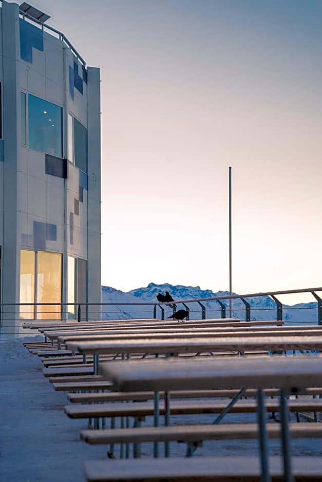 GALAAXY Mountain Hostel--Nur mit der Gondelbahn Erreichbar