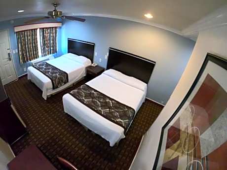 Standard Queen Room with Two Queen Beds