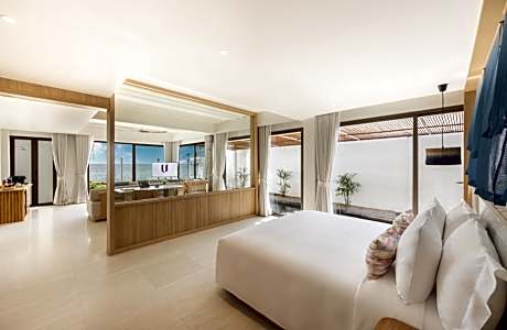 Cozy Panoramic Seaview Room (24 Hours Use of Room)
