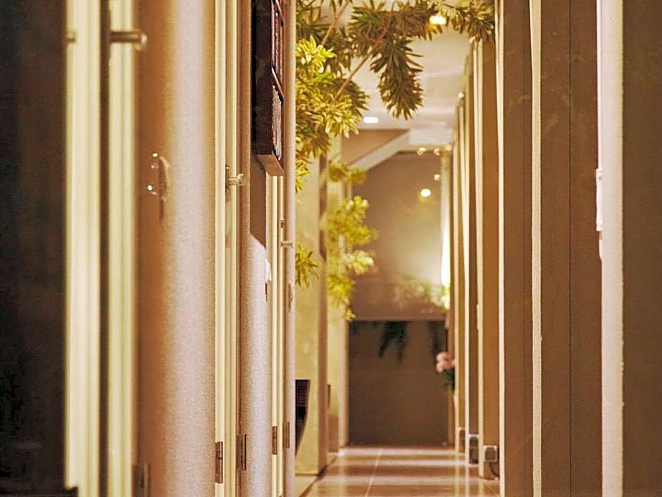 KoenoKoeni Boutique Hotel