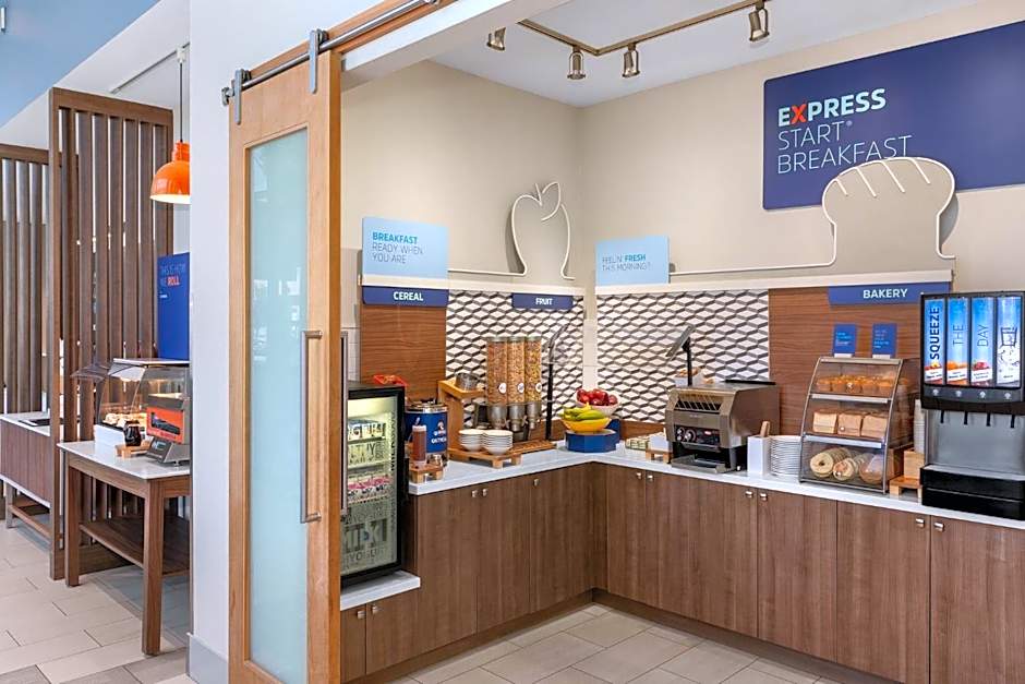 Holiday Inn Express Vancouver Airport-Richmond By IHG