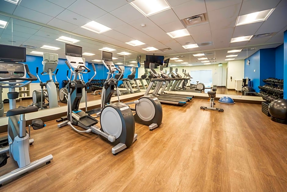 Holiday Inn Express & Suites Brevard - City Center By IHG