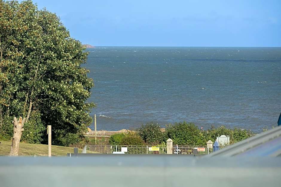 Langstone Cliff Hotel