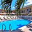 Carlton House Motel and Suites