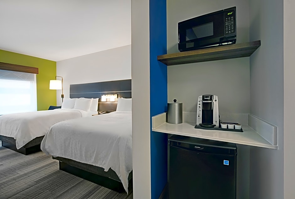 Holiday Inn Express Milwaukee Downtown By IHG