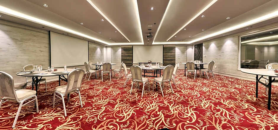 Geneva Hotel