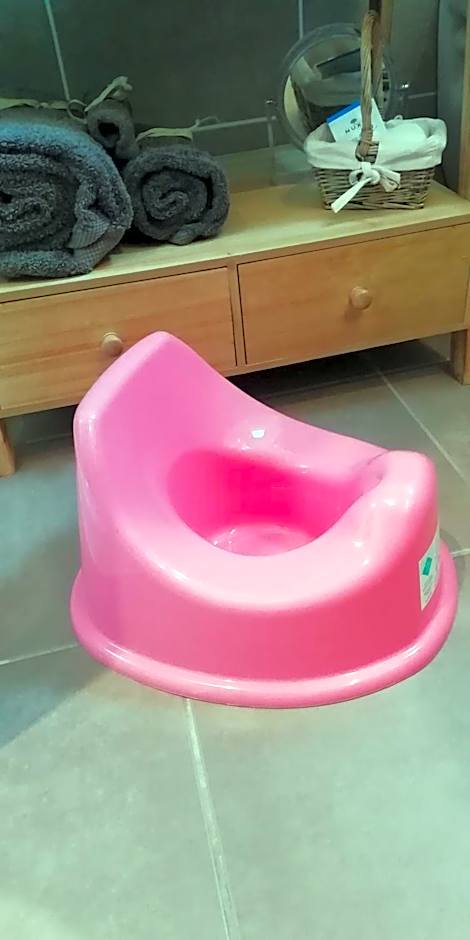 Sweet Home studio Aix en Pce, clim,terrasse,piscine,pkg,resto